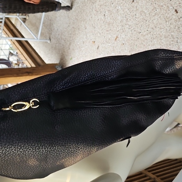 STEVE MADDEN Black Faux Leather Shoulder Large Hobo Shoulder Bag Tassel Charm - Picture 4 of 12